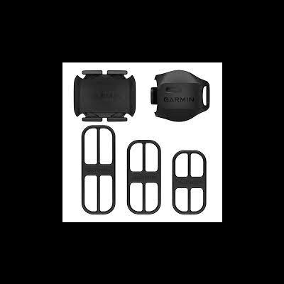 Cinco acessórios pretos de plástico para dispositivos Garmin com logo e tiras elásticas