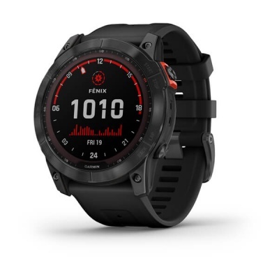 Relógio inteligente Garmin Fenix preto com mostrador digital e gráficos vermelhos.