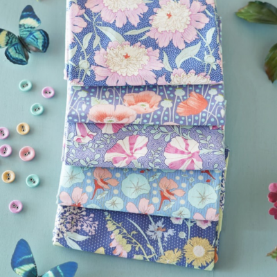 TILDA | Gardenlife | Striped Petunia Blue