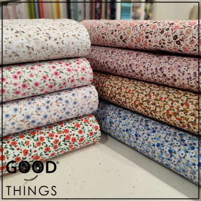 Tecido Florinhas | Flores Laranja fundo Branco