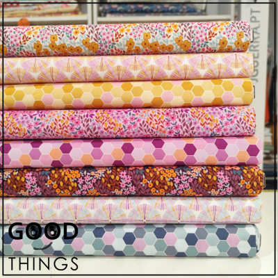MAKOWER UK | Sunset Cottage | Petalfield Cream