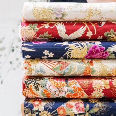 QUILT GATE FABRICS | Oriental | Leques fundo Vermelho