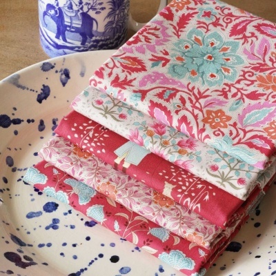 TILDA | Windy Days | Skyler Dusty Red