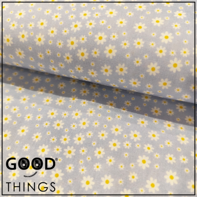 Tecido Pequenas Margaridas fundo Azul Claro