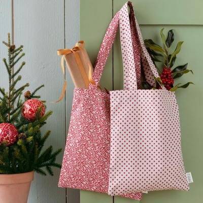 TILDA | Creating Memories | Stripe Green