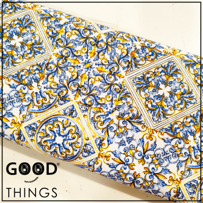 Loneta Azulejos Azuis e Amarelos fundo Claro