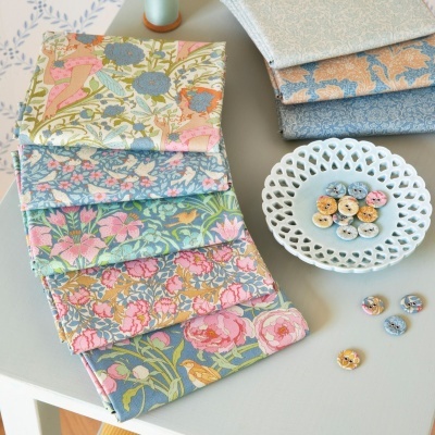 TILDA | Songbird | Flora Blue