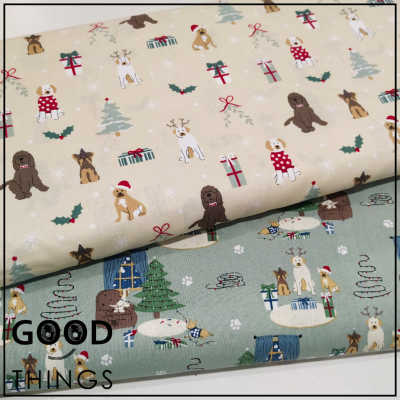 Tecido Dogs Decorating the Tree