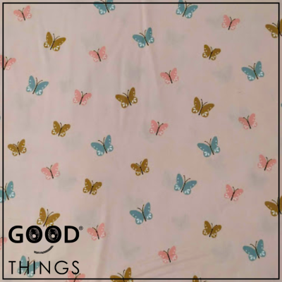 Tecido Borboletas fundo Rosa