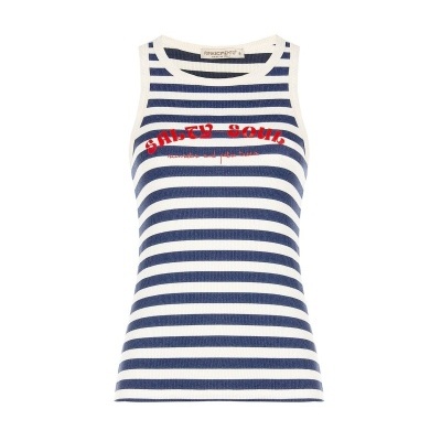Top riscas azuis e brancas com texto vermelho