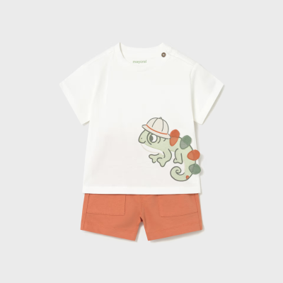 Conjunto infantil com t-shirt branca de camaleão e calções cor de laranja