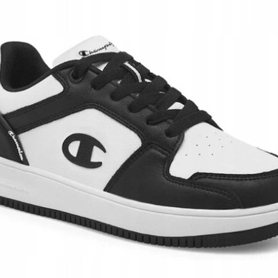 Tênis desportivo preto e branco da marca Champion