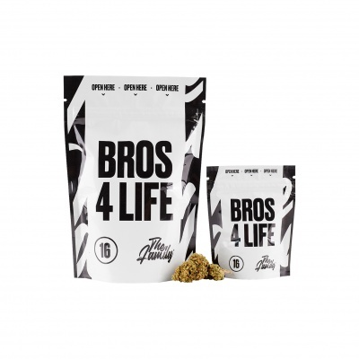 Embalagens pretas e brancas com texto BROS 4 LIFE e flores secas amarelas ao lado