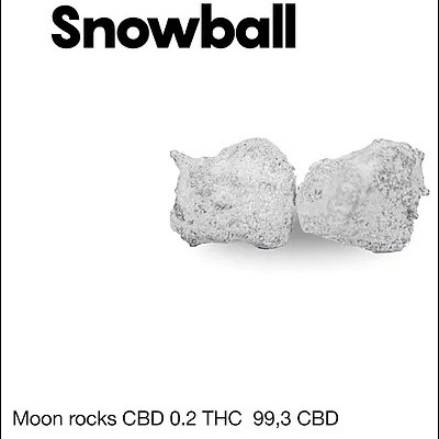 Imagem com texto 'Snowball' e 'Moon rocks CBD 0.2 THC 99,3 CBD' com duas pedras claras e rugosas