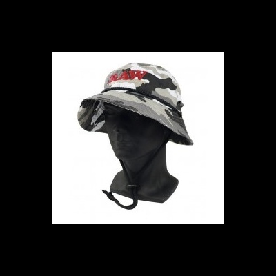 Chapéu bucket camuflado cinza com texto RAW vermelho e cordão ajustável