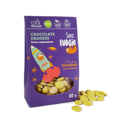 Embalagem roxa de drageias de chocolate Super Fudgio com ilustração de foguete e bicho preguiça