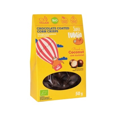 Pacote amarelo de corn crisps com revestimento de chocolate e ilustração de balão colorido e preguiça.