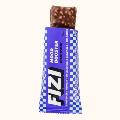 Barra de chocolate Fizzi Mood Booster em embalagem azul com quadrados brancos