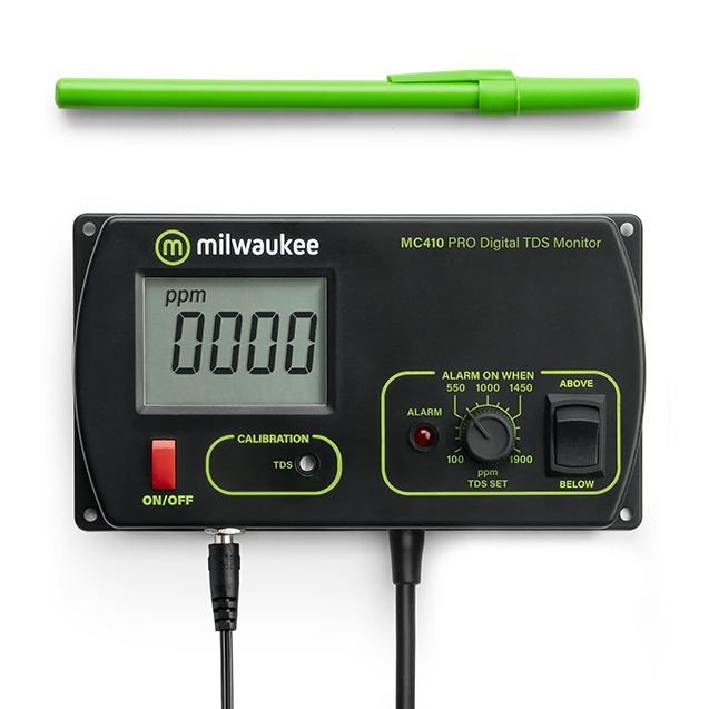 Controlador Digital Redox ORP Monitor digital preto Milwaukee MC410 PRO TDS com ecrã a mostrar 0000 ppm e caneta verde