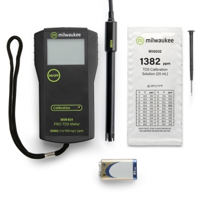 Medidor digital Milwaukee MW401 PRO TDS com acessórios