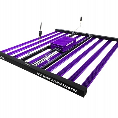 Luminária LED para cultivo Lumatek ZEUS 1000W XTREME PFFD CO2 com estrutura preta e barras roxas
