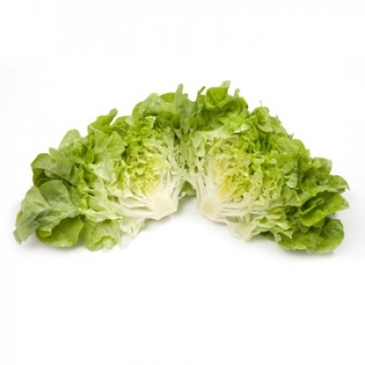 Meio cabeça de alface cortada ao meio
