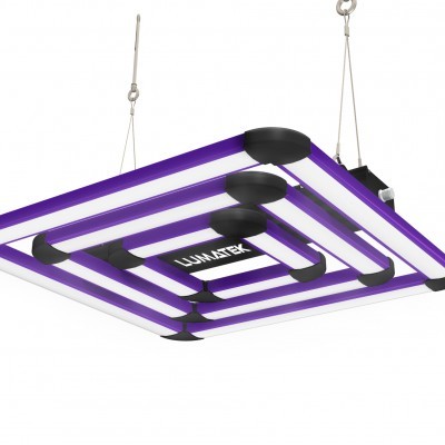 Candeeiro suspenso retangular roxo e preto com texto ULVALUX.