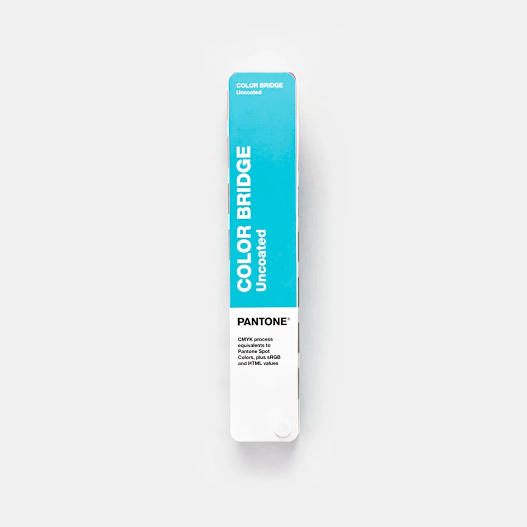 Livro de amostras Pantone Color Bridge com capa azul e branca
