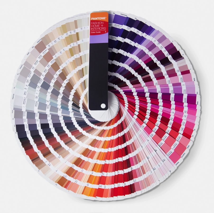 Fashion, Home + Interiors Color Guide + Dualities Expansion Pack Leque de amostras de cores Pantone com texto no suporte