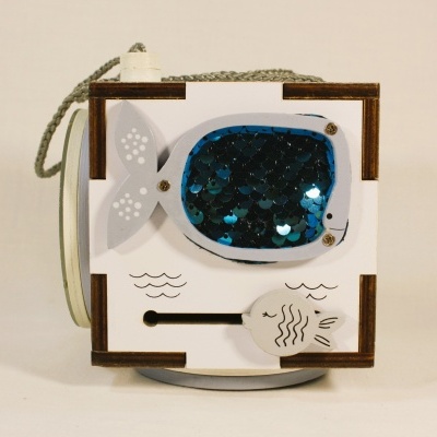 https://www.gullababy.com/product/cubo-sensorial-de-atividades-montessori-mini-baleia-magica