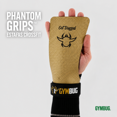 Pega dourada para Crossfit com logótipo Get Bugged e apoio de pulso GYMBUG numa mão.