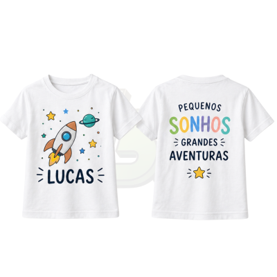 Camisola branca de criança com estampado de foguete e texto colorido