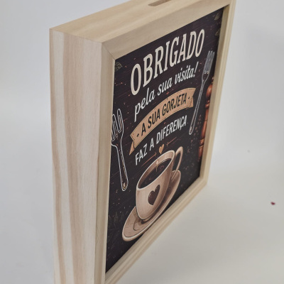 Quadro decorativo de madeira com mensagem de agradecimento e incentivo a gorjetas em português