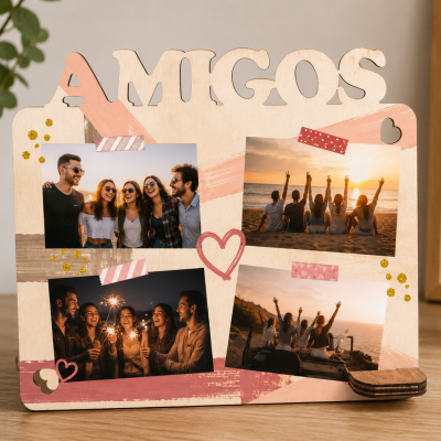 Porta-fotos em madeira recortada com a palavra AMIGOS e fotografias decorativas