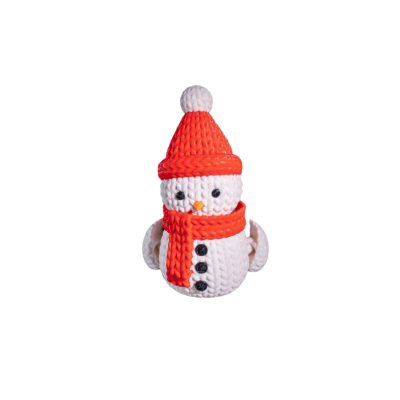 Boneco de neve decorativo com gorro vermelho e cachecol.