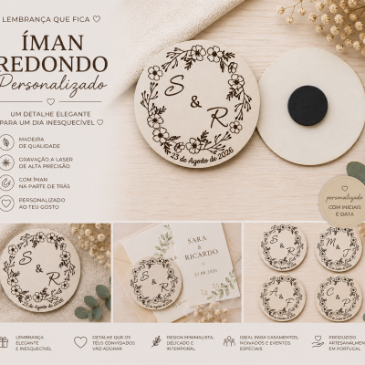 Íman redondo personalizado em madeira clara com padrão floral e iniciais gravadas