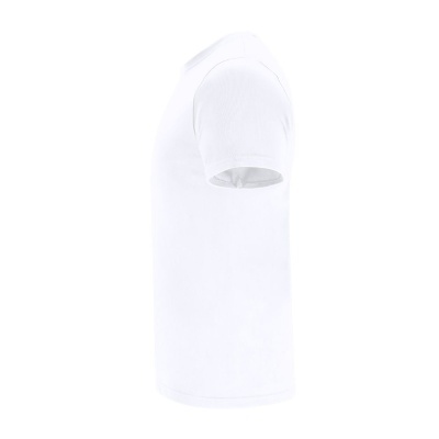 T-shirt branca de manga curta vista de perfil