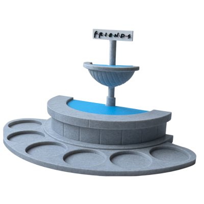 Miniatura em plástico cinzento e azul com texto FRIENDS