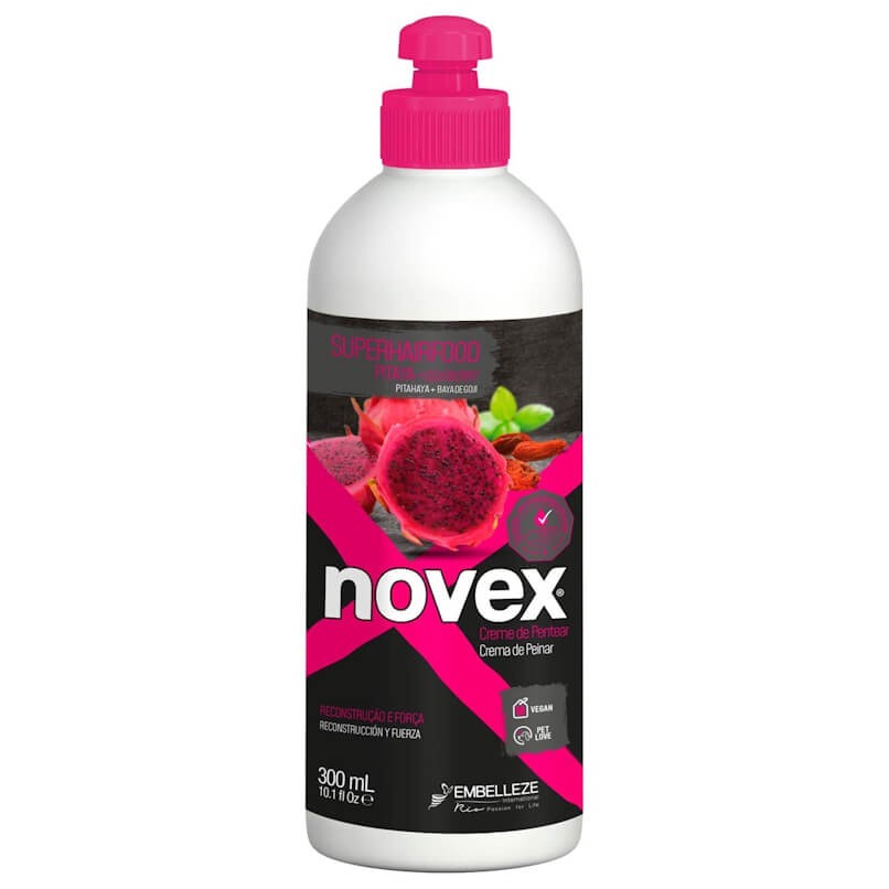 Creme de Pentear Novex Pitaya e Goji Berry 300ml Frasco de creme para pentear Novex com tampa rosa e etiqueta preta com imagem de fruta do dragão