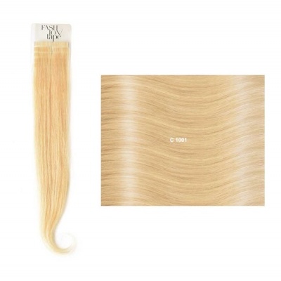 Extensão de cabelo loiro muito claro, liso, com curva na ponta em embalagem branca