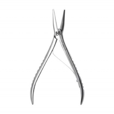 Alicate de bico fino metálico prateado com texto gravado