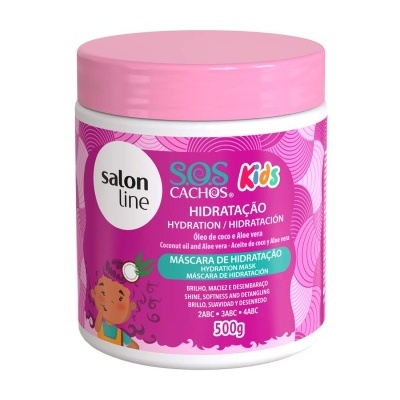 Frasco rosa de máscara de hidratação SOS Cachos Kids com rótulo roxo e branco.