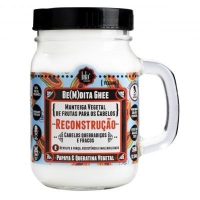 Frasco com manteiga vegetal para cabelos da Lola Cosmetics