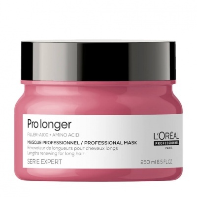 Frasco rosa com tampa preta de máscara capilar Pro longer da L'Oréal Professionnel