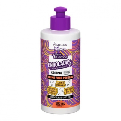 Frasco de creme para pentear Meus Cachos Enroladas Novex com tampa roxa
