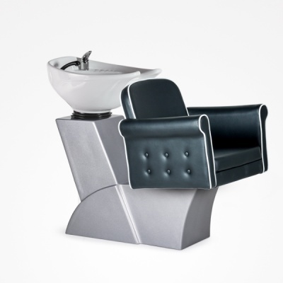 Cadeira de cabeleireiro preta com pia branca para lavagem de cabelo