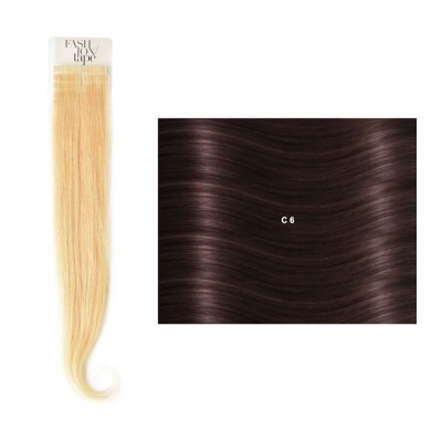 Extensão de cabelo loiro claro e amostra de cabelo castanho escuro ondulado