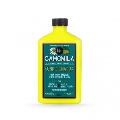 Frasco amarelo de condicionador Camomila da marca Lola com rótulo verde e tampa preta