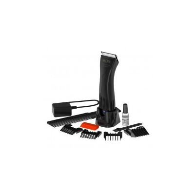 Conjunto de máquina de cortar cabelo preta com vários acessórios e base de carregamento