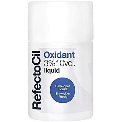 Frasco branco de líquido RefectoCil Oxidant 3% 10 vol.